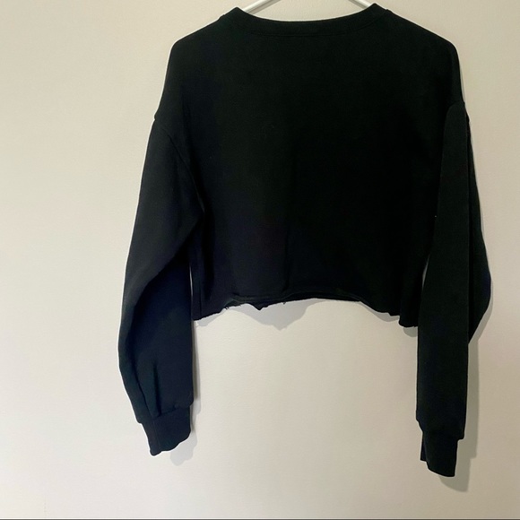Forever 21 Cropped Sweater - Picture 2 of 2